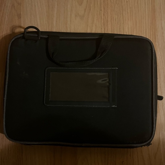 Targus Laptop Bag - Picture 3 of 4